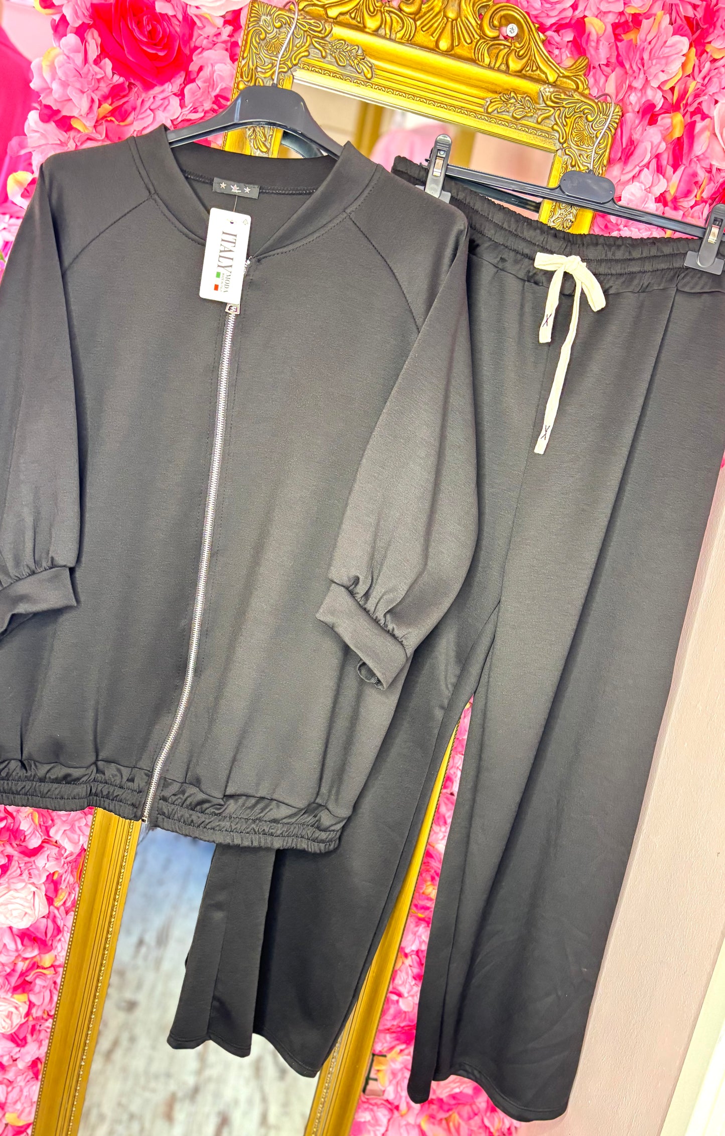 Comfy Set Cozy Zip Zwart Plus Size maat 46 t/m 50