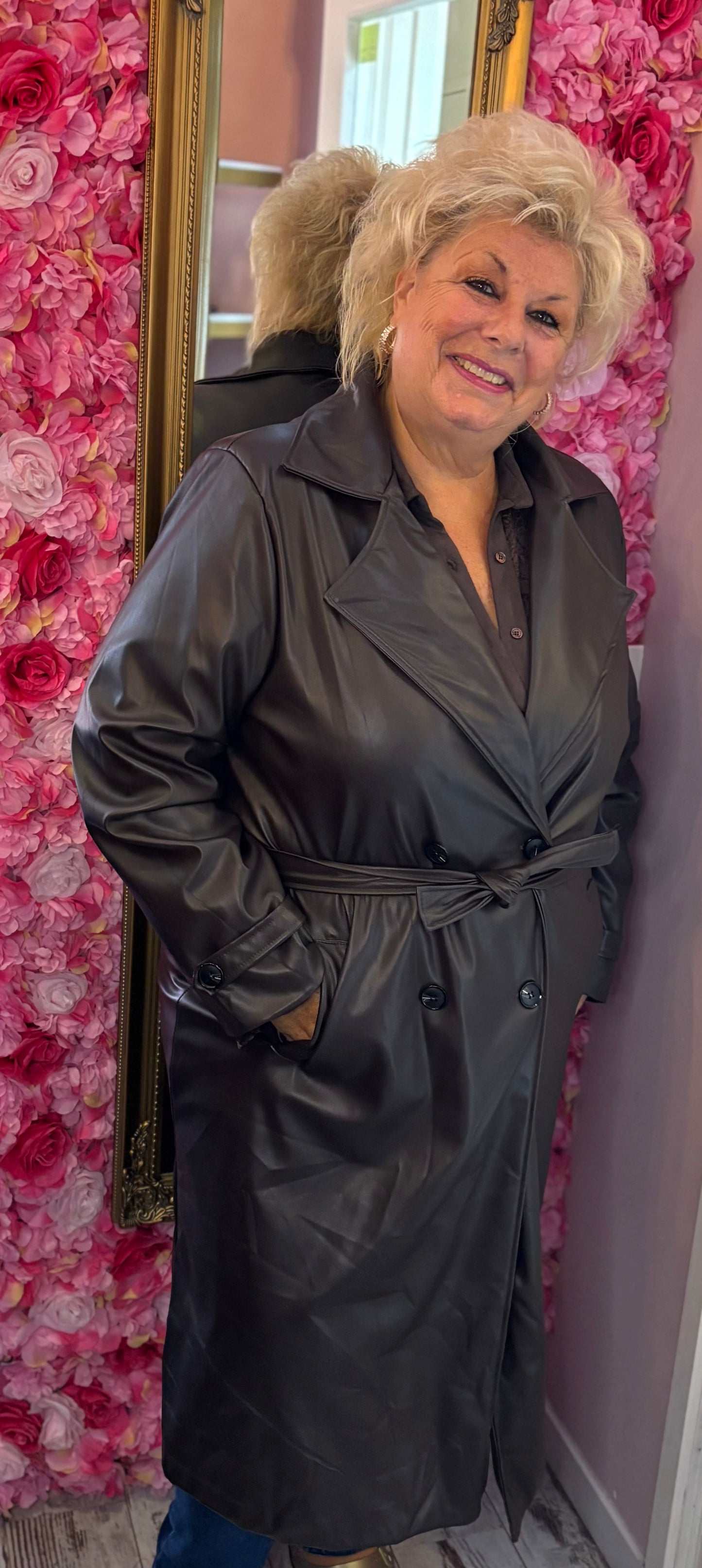 Trenchcoat Leather Look Bruin Plus Size maat 48 t/m 52