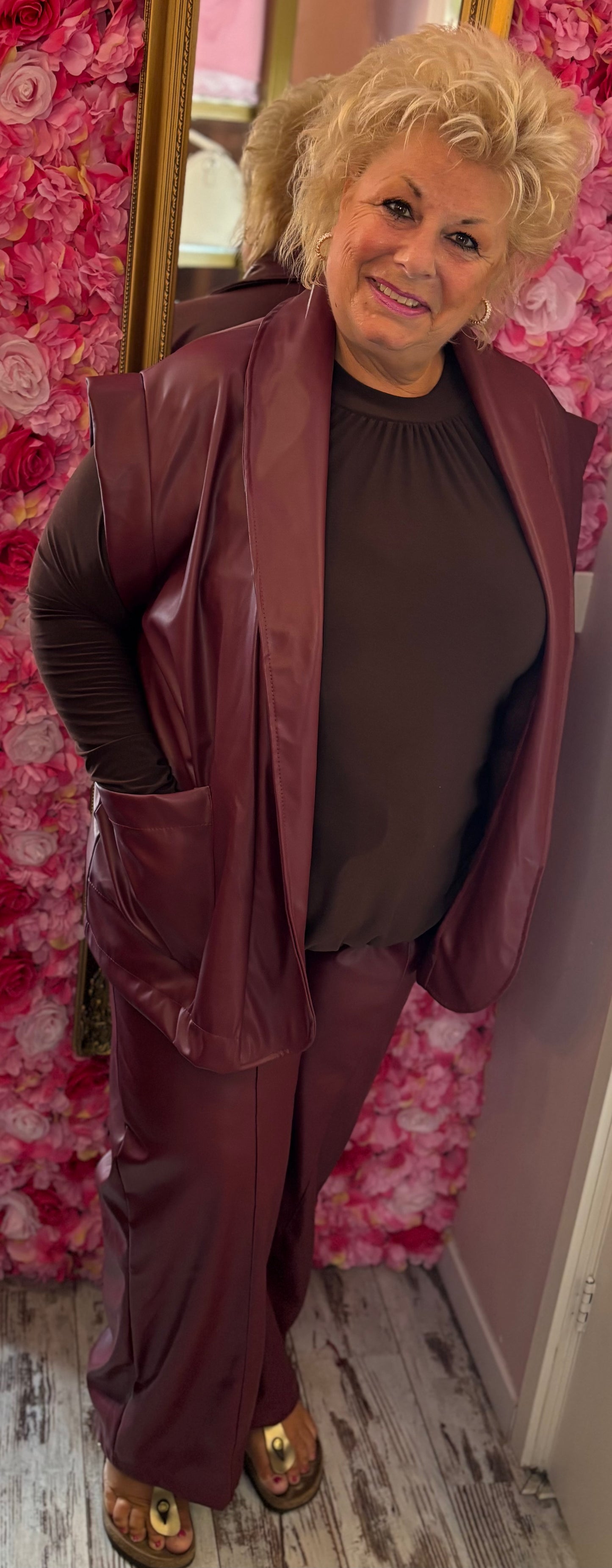 Gilet Leather Look Bordeaux Plus Size Maat 48 t/m 54