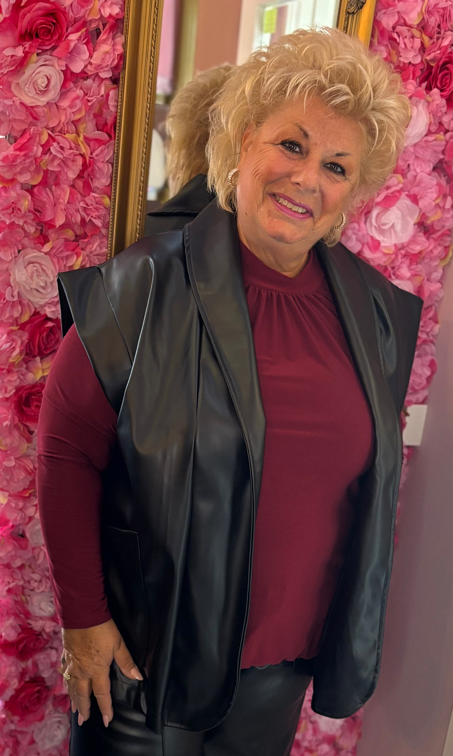 Gilet Leather Look Zwart Plus Size Maat 48 t/m 54