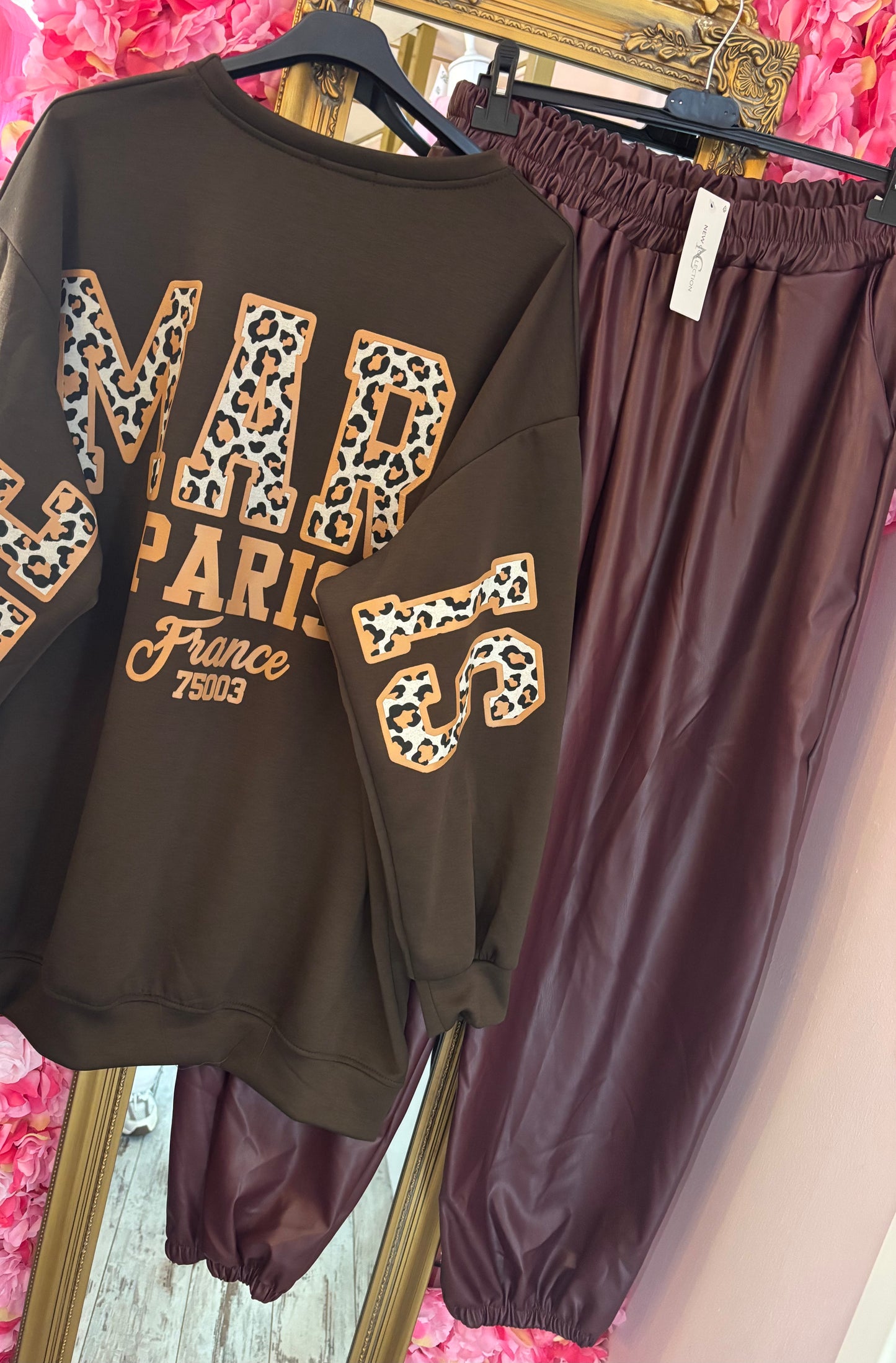 Sweater Paris Bruin Plus Size Maat 46 t/m 52