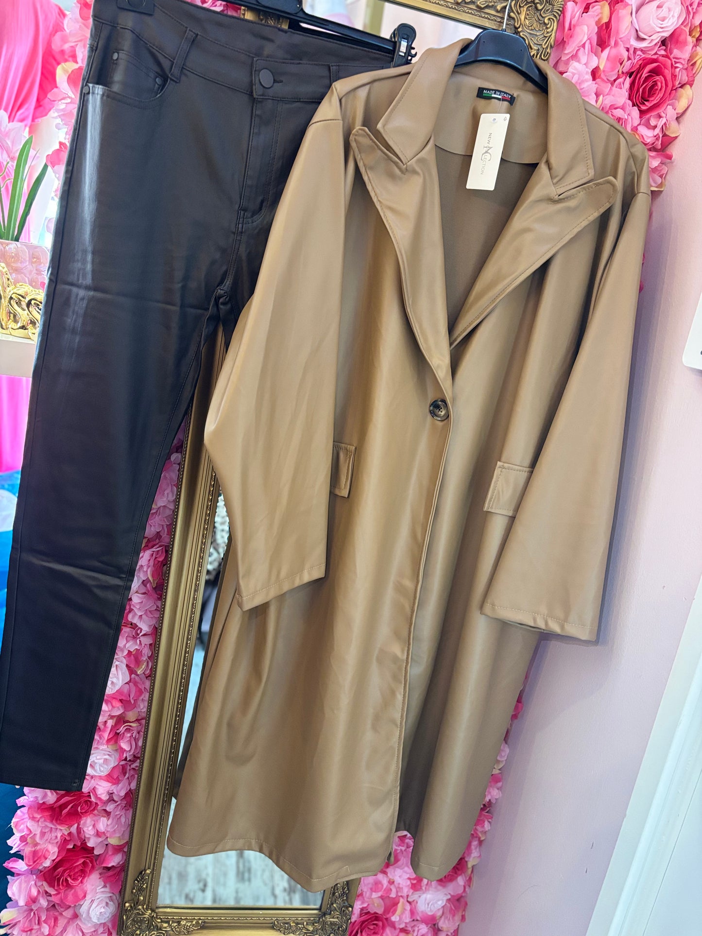 Jas Lang Leather Look Camel Plus Size maat 50 t/m 54-56