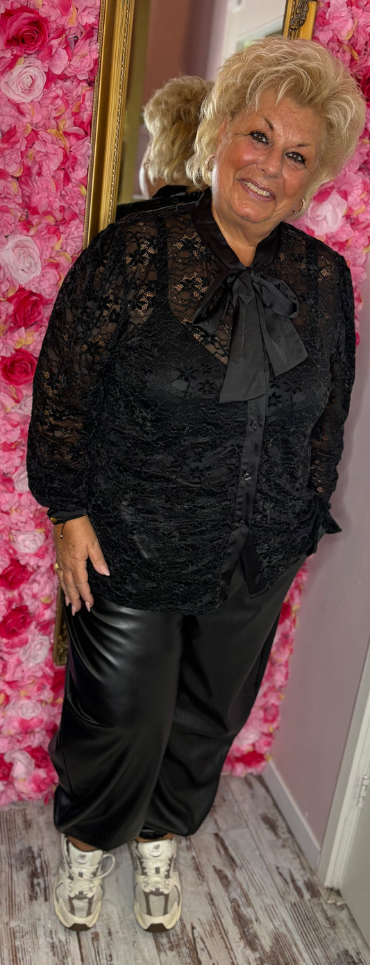 Broek Puff Leather Look Zwart Plus Size Maat 48 t/m 54