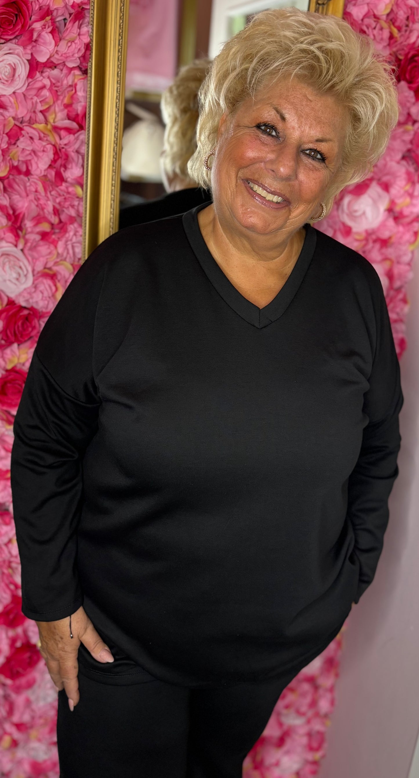 Comfy Set V-Neck Zwart Plus Size maat 46 t/m 52