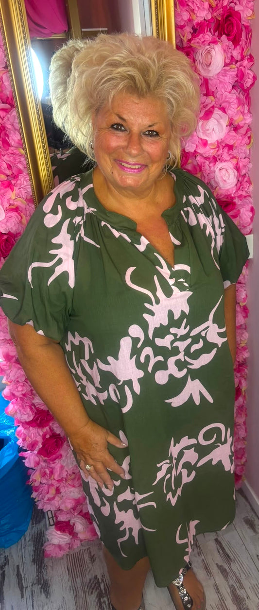 Jurk Pofmouw Chic Leger Groen Plus Size Maat 48 t/m 54