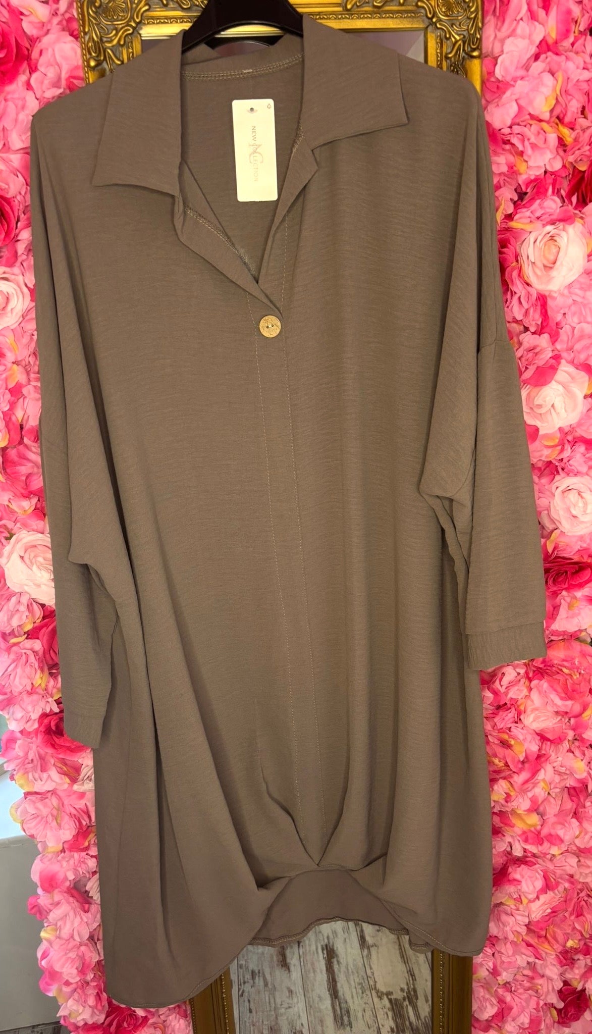 Blouse Chloe Taupe Plus Size maat 48 t/m 54